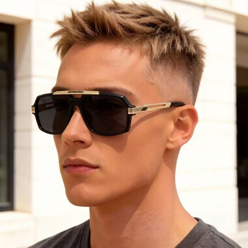 1 Pair of Men's T Transparent  - Metal Photo Panel 评论和价格